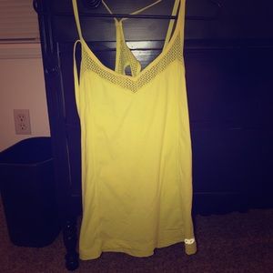 Lorena Jane active tank